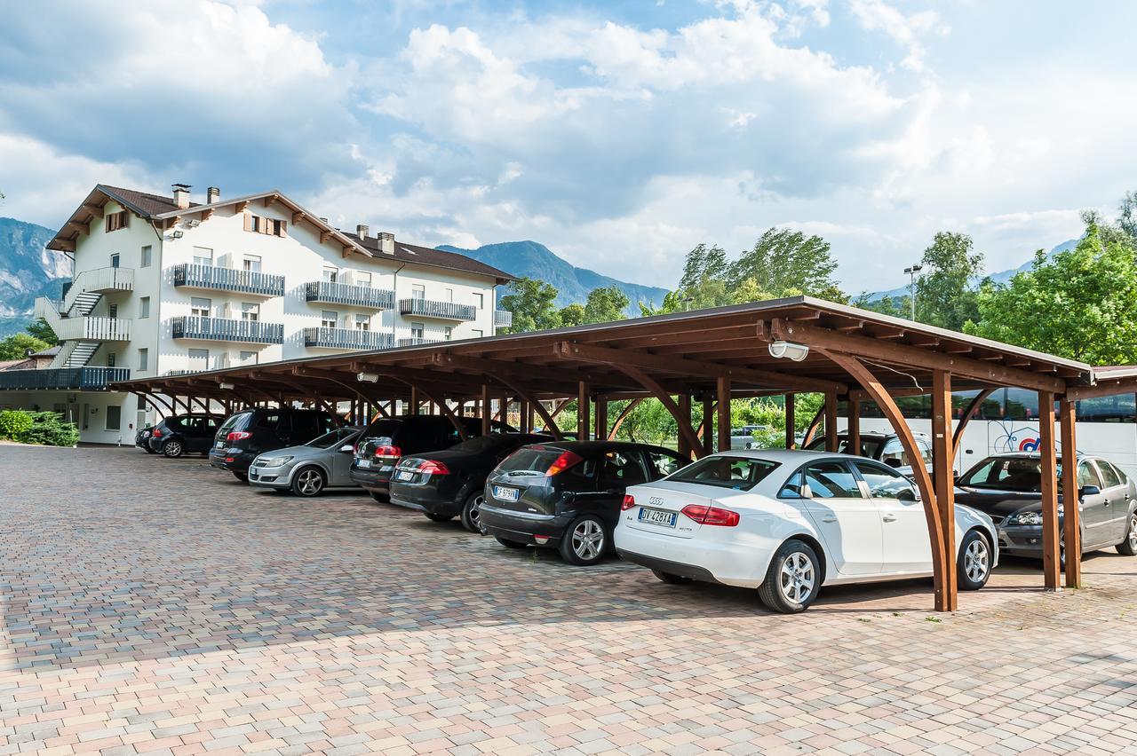 Hotel Al Sorriso Greenpark & Wellness Левіко-Терме Екстер'єр фото